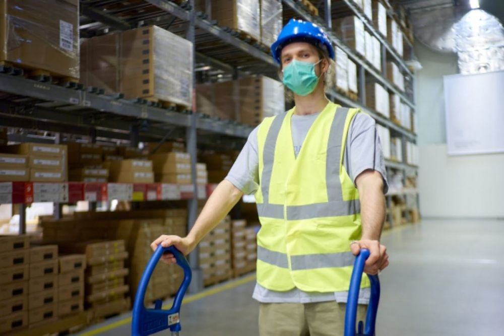 Ga Nishi-Funabashi ★ 1300 yên/giờ! Đóng cửa vào thứ bảy và chủ nhật [Người nước ngoài và thiếu kinh nghiệm OK!] Công việc hành lý dễ dàng