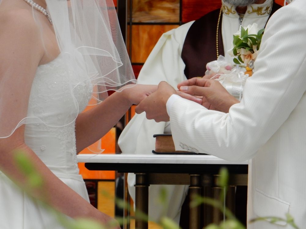 ◇高時給5,000円~★富山市内の結婚式スタッフ!外国人多数◎