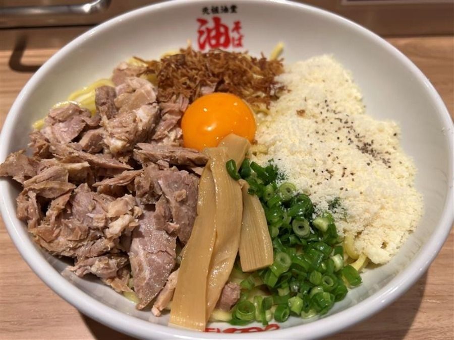 \ 有雇用外国人/拉面店员工的记录 “元祖汤道神谷町店”