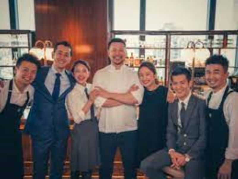 提供签证支持！ 餐厅工作人员☆收入超过26万日元！ @名古屋