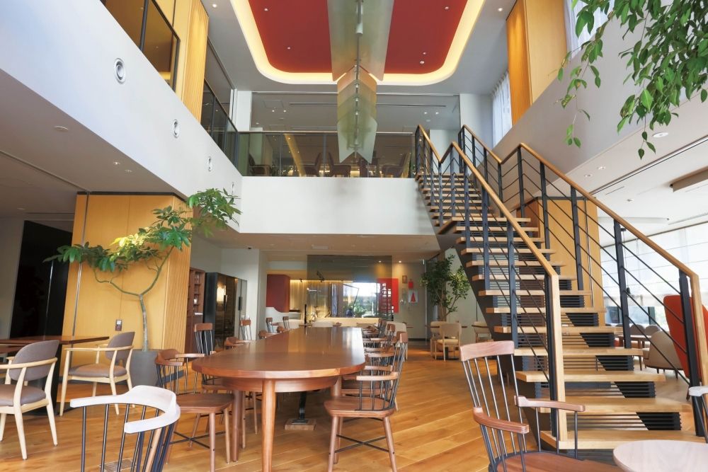 ☆英語を話せる方大歓迎☆おもてなしが学べる♪資格サポートあり☆