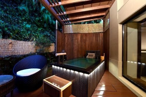 Ryokan em Kyoto/funcionário em tempo integral/trabalho na recepção/dormitório disponível