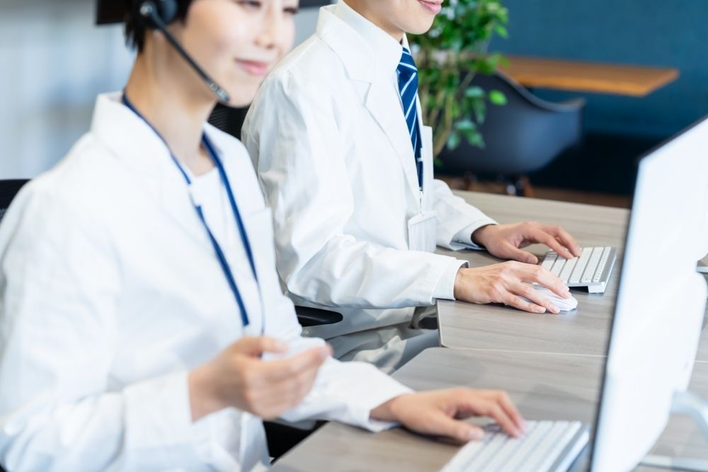 Serviços de contact center multilíngue (chinês, inglês) /Setagaya-ku, Tóquio/1.500 ienes por hora