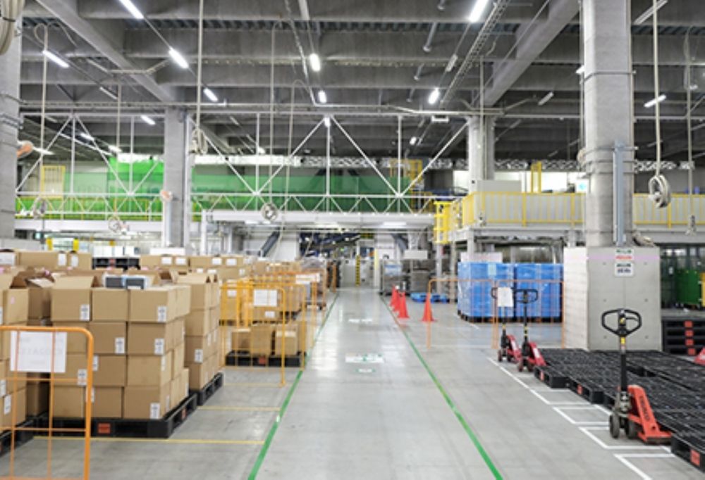 [오사카 사카이 채용 정보] 아마존 창고에서 간단한 조명 작업