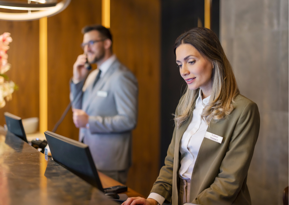 [Empregos em resorts de alta qualidade] Hospitalidade/OK inexperiente/Baixas horas extraordinárias/Empregos populares