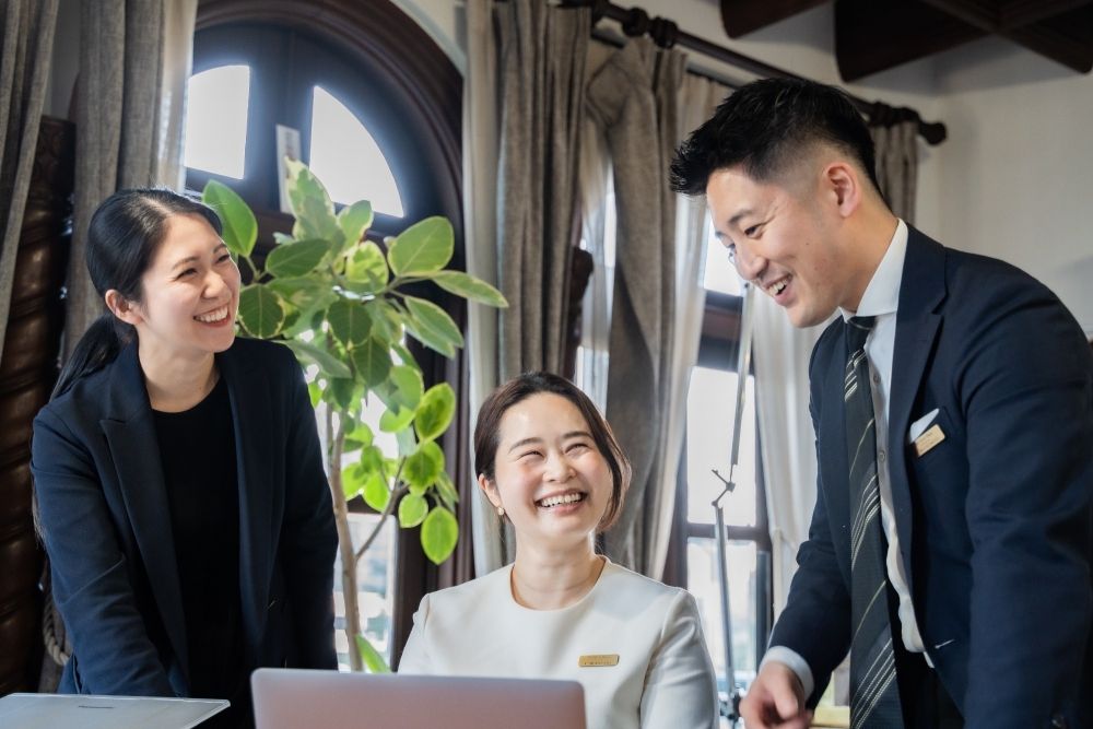 [Salário máximo mensal de 350.000!] Habitação da empresa disponível ♪ Procurando funcionários de cozinha e pessoal de serviço!