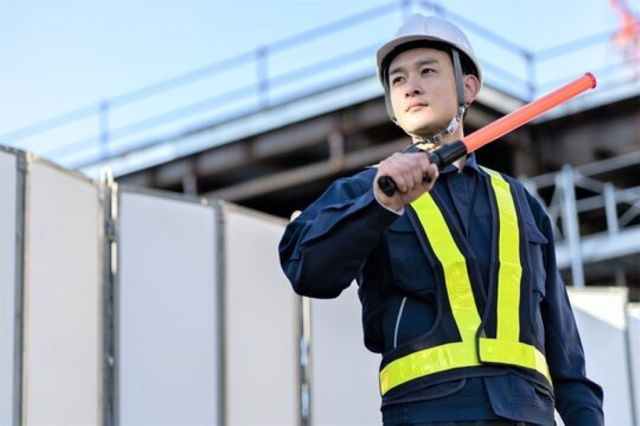 [Inexperiente OK!!] Guarda de segurança de orientação de trânsito [dinheiro de parabéns por ingressar na empresa em até 200.000 ienes ♪]