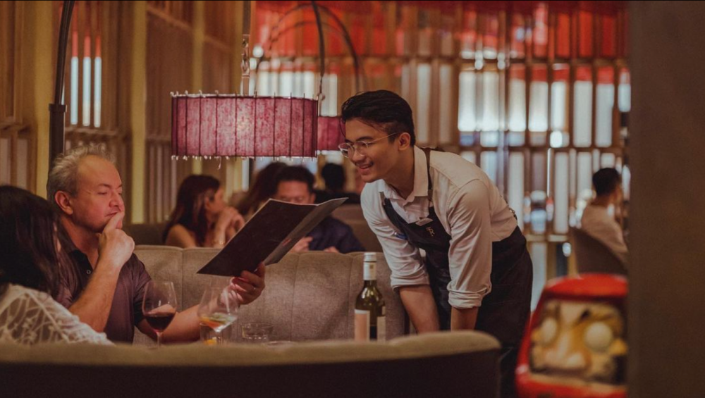 [Oferecemos auxílio-transporte e não é necessário ter experiência. Temos uma variedade de locais de trabalho!