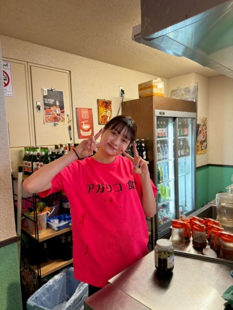 Estamos procurando um novo funcionário para se juntar à nossa equipe! Há uma variedade de locais de trabalho...