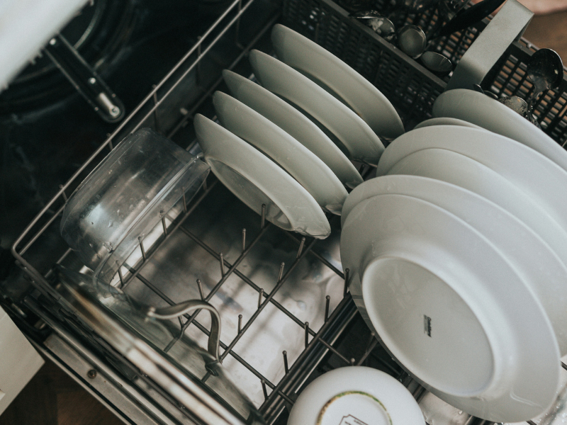 【沖縄県恩納村】ホテルレストランで洗い場のお仕事