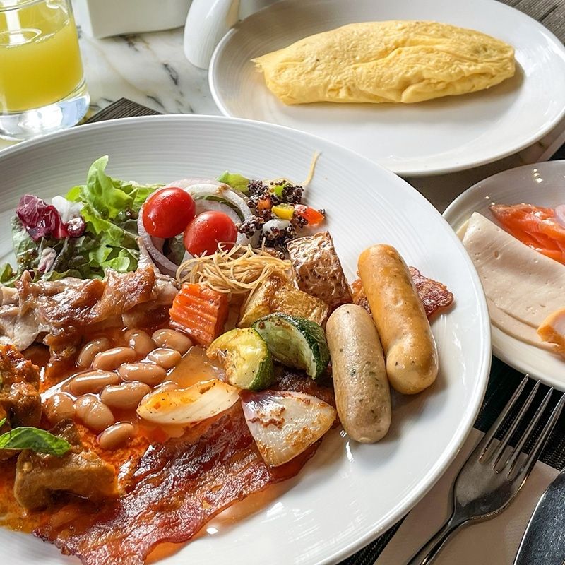 福岡の中心地でホテルレストラン＜朝食スタッフ＞のお仕事！【未経験の方もOK】