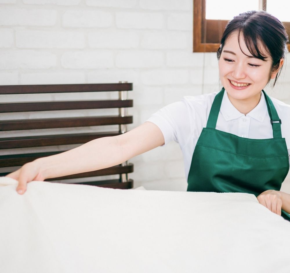 Eu posso ver o oceano! Hotéis com sensoriamento quente＜ Equipe de limpeza de quartos＞