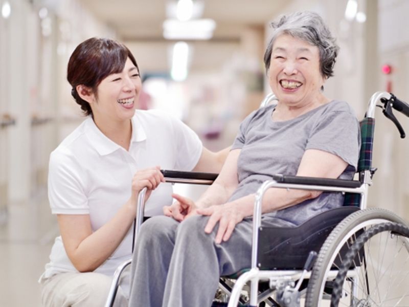 [护理人员] 时薪高达1400日元以上！从湘南单轨电车湘南深泽站步行4分钟