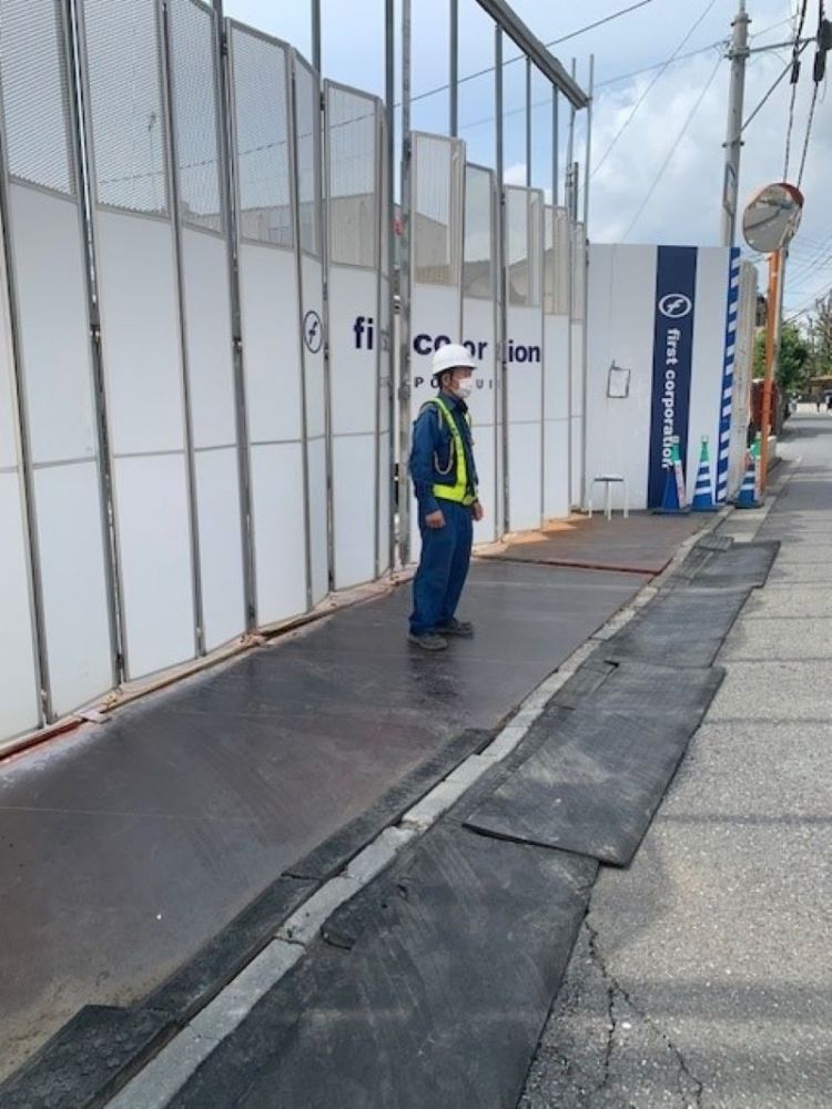 [미경험도 OK!!]교통 안내 경비원 @国分寺駅周辺