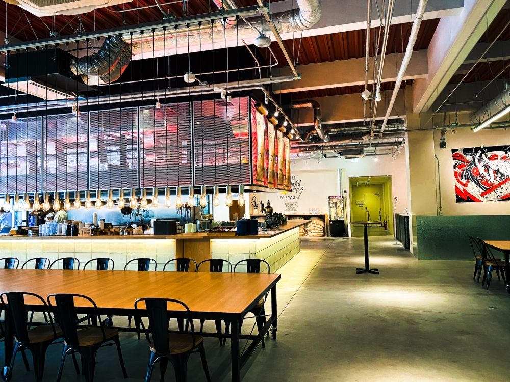 Maximum Hourly Wage ¥2,450 ★ Caller Recruitment / Work in a Stylish Office