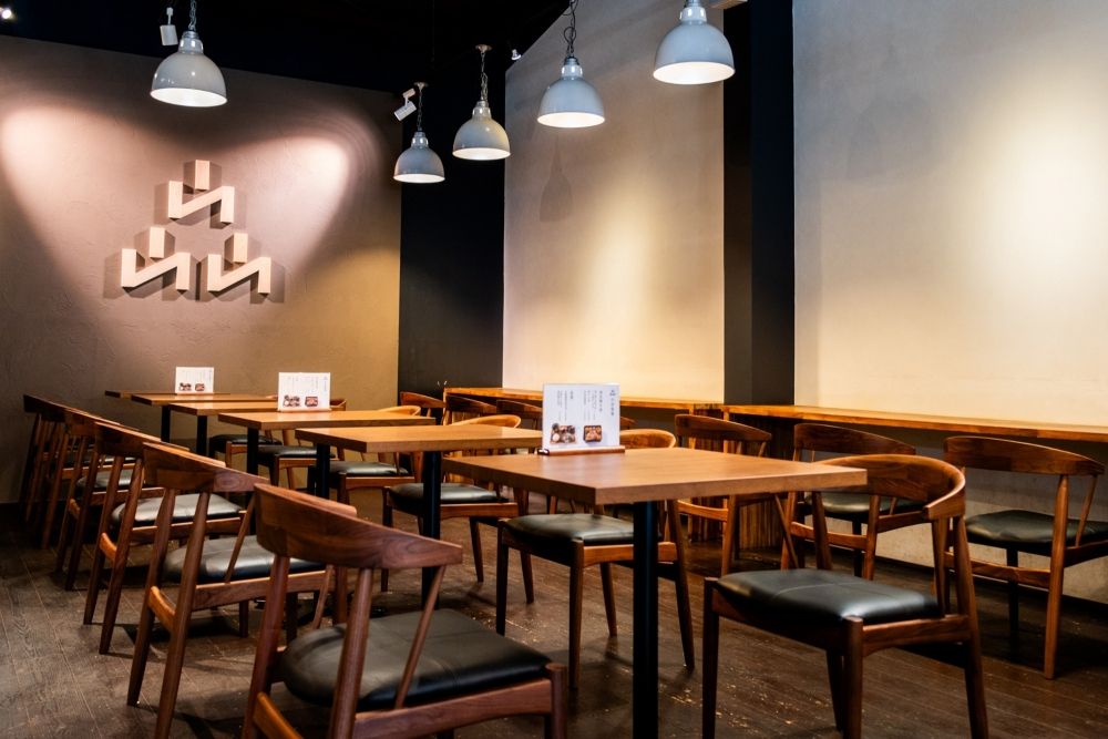 [O local de trabalho é um local turístico em Uji, Kyoto] O trabalho de atendimento ao cliente em restaurantes e lojas de varejo/funcionários estrangeiros está ativo!