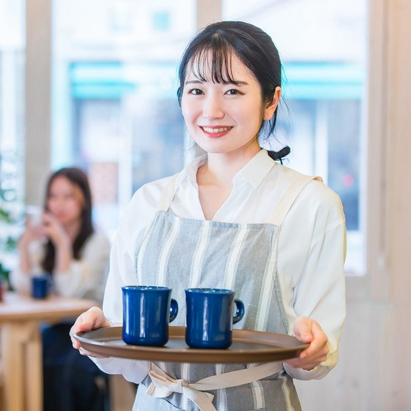 Equipe do restaurante no centro de atividades de Shizen