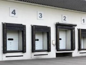 Simple inspections, inspections, etc. in cold storage warehouses