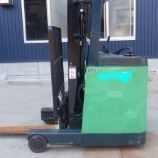 Trabalho de operação, coleta e inspeção de empilhadeiras