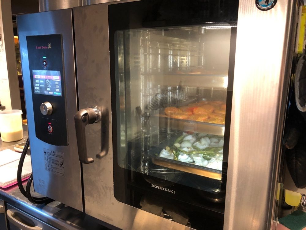 [정규직] 월급 30만엔/요리사 후보자/영어 가능자 대환영!