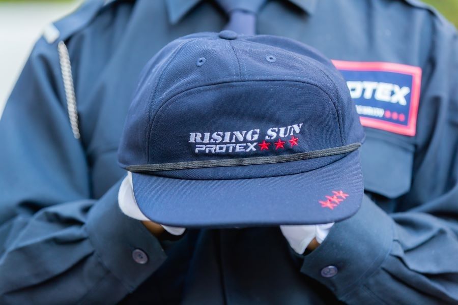 寮あり【埼玉県・川口市】大型商業施設「交通警備スタッフ」/入社祝い金あり