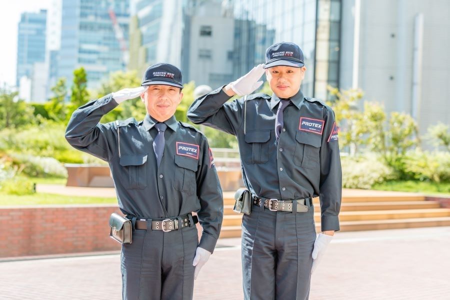 寮あり【埼玉県・川口市】大型商業施設「交通警備スタッフ」/入社祝い金あり