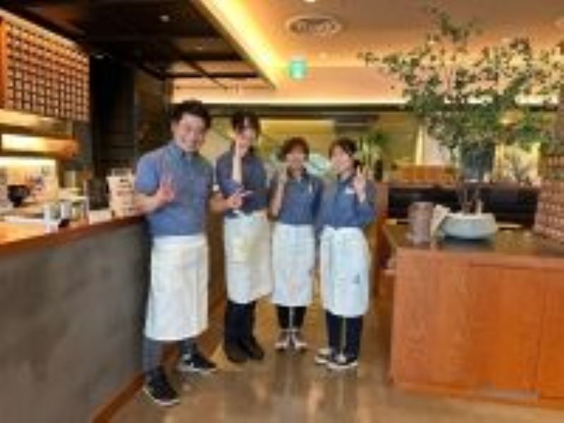 [Hourly wage 1,250 yen ~ salary increase available!] Right next to Tsukiji station! Let's work at a Japanese cafe ♪