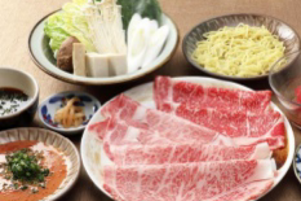 【女性のみ　未経験OK】【固定残業なし】素敵な着物でのホールのお仕事です！