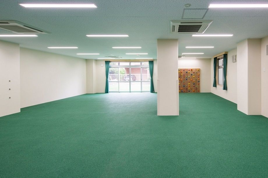 バイリンガル幼児園での保育補助のお仕事(※要N2以上/英語力・保育士資格は不要)