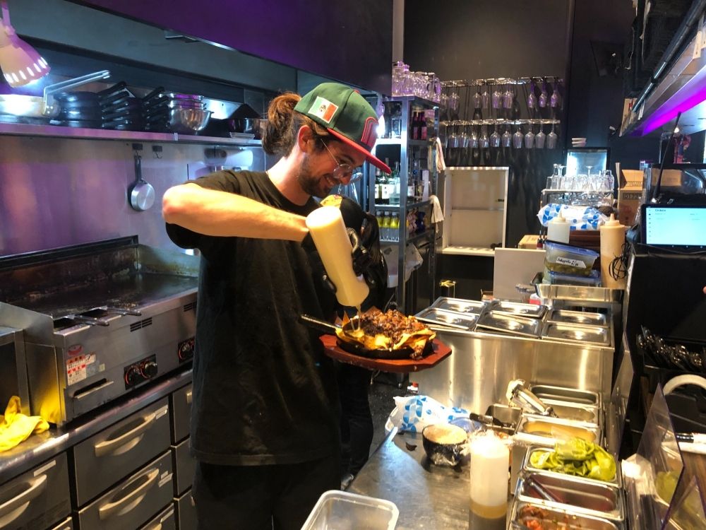 [Trabalho de meio período] Estudantes internacionais da Casa de Amigos OK ♪ Cozinheiro de restaurante