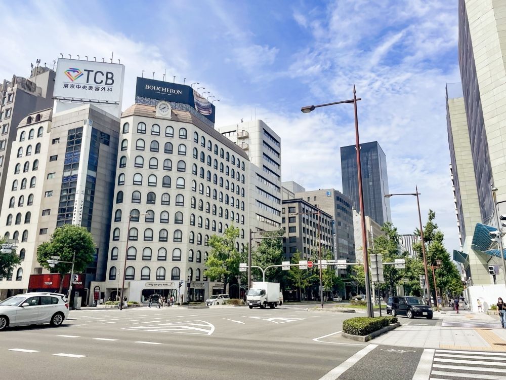 [大阪] 四星级酒店前台工作/全职员工职位