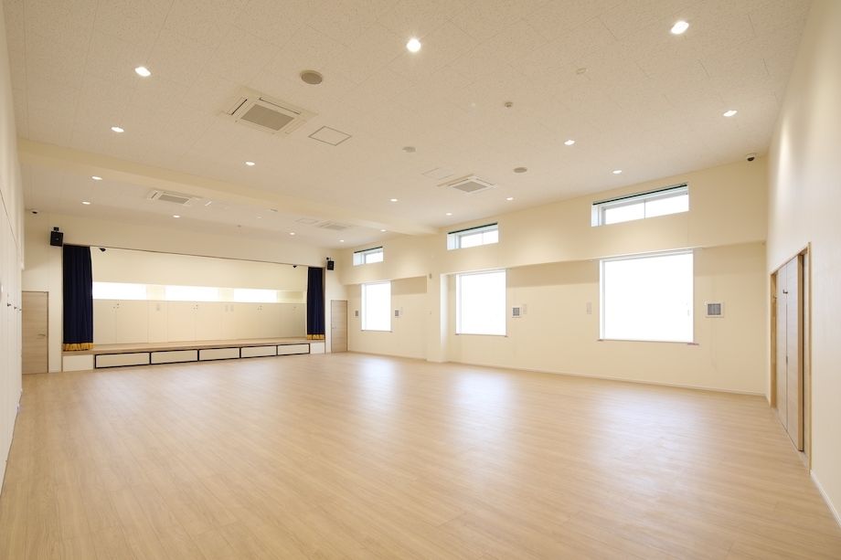 インターナショナル幼児園でのバイリンガルティーチャー(保育補助業務あり)武蔵浦和