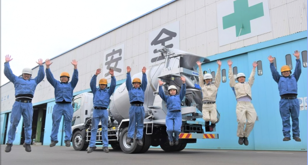 働く車を作る仕事/外国人が多く働いています