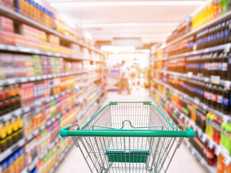 \ Free visa renewal support/convenience store staff (customer service/checkout) · 120 days off per year