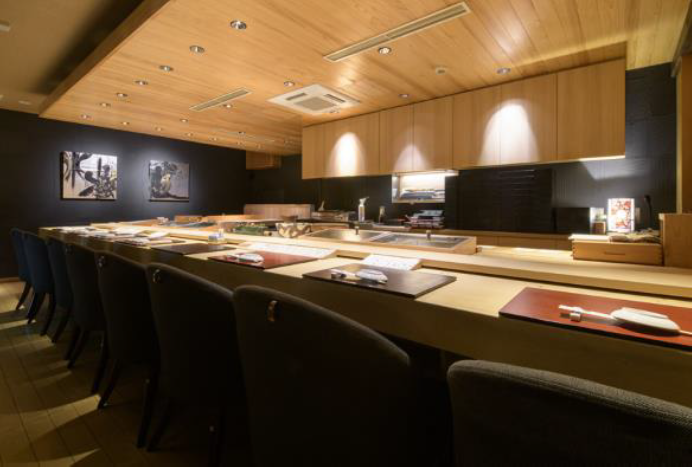 [Otaru, Hokkaido] Inexperiente OK! É um trabalho em um restaurante de sushi de alta classe que também opera no exterior!