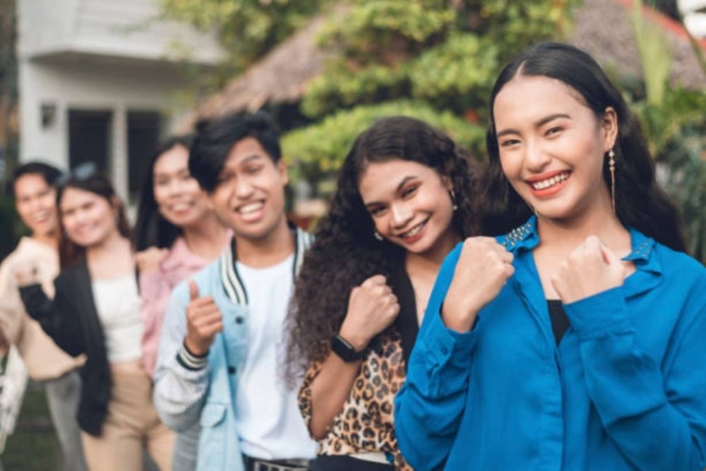 ビザサポート有！タガログ語+英語+日本語を使って三者間通訳を行う業務。