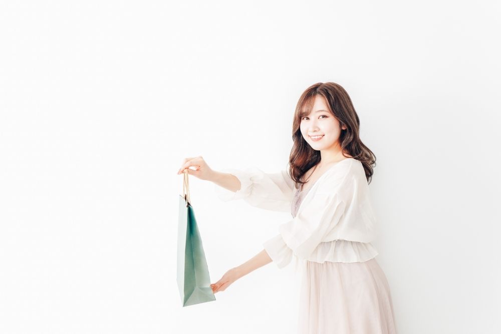 Chinese skincare and cosmetics specialist/Chiyoda-ku, Tokyo/ 1,700 yen per hour