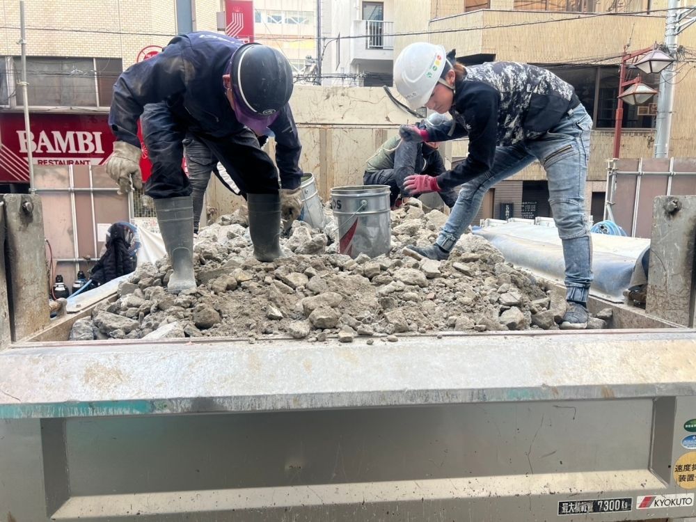 Equipe de trabalho no local para edifícios, habitação geral, etc.