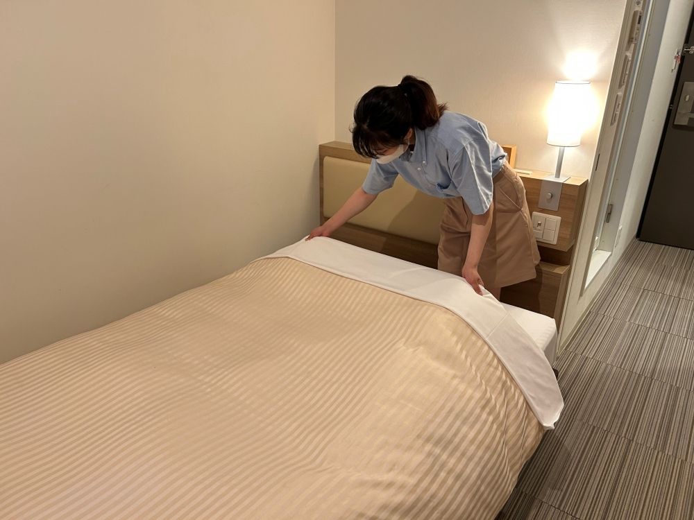 Iniciantes japoneses OK ♪ Equipe de limpeza ♪ Aqueles que podem trabalhar em Kanda por muito tempo são bem-vindos, alta renda, OK/turno livre