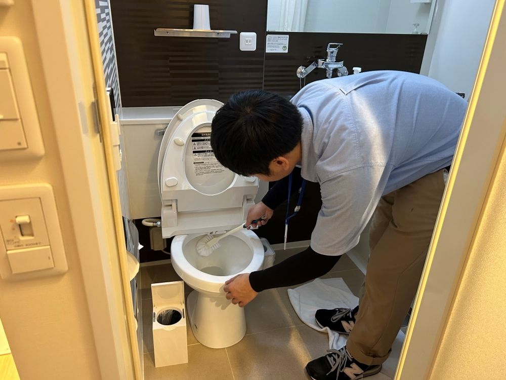 Iniciantes japoneses OK ♪ Equipe de limpeza ♪ Aqueles que podem trabalhar em Kanda por muito tempo são bem-vindos, alta renda, OK/turno livre