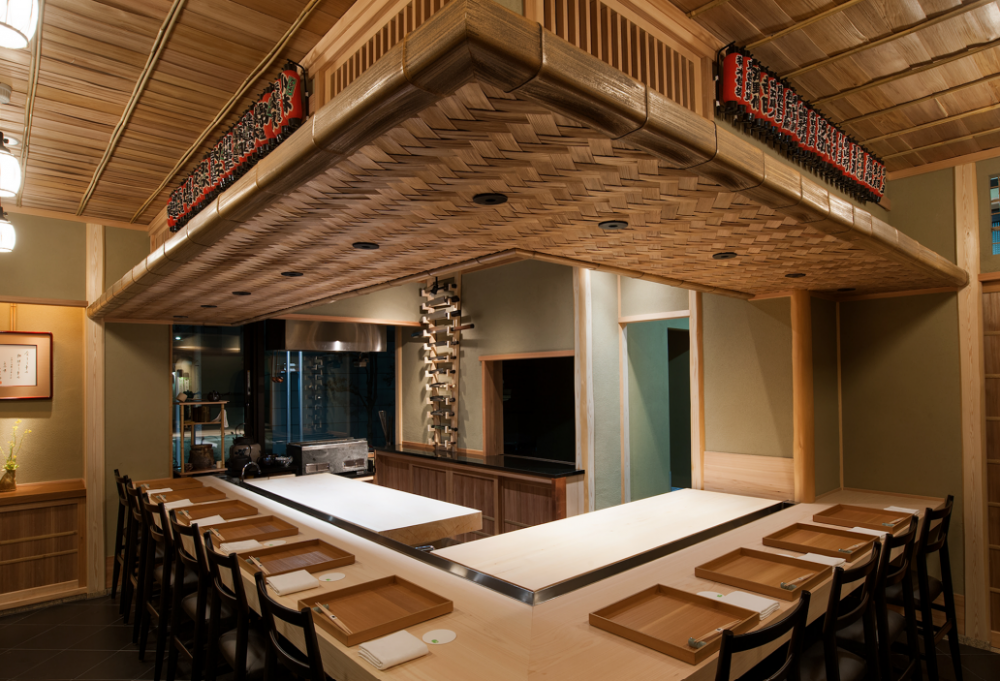 [Emprego em restaurante japonês] Recrutamento de funcionários em tempo integral/pessoas que gostam da cultura japonesa/perto da estação