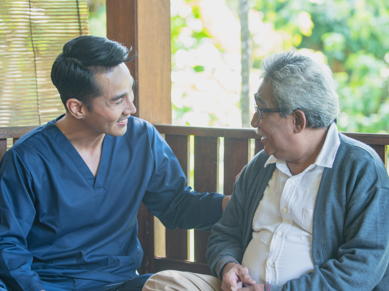 【万全なサポート体制で安心】未経験OK／介護スタッフ【日給15000円】