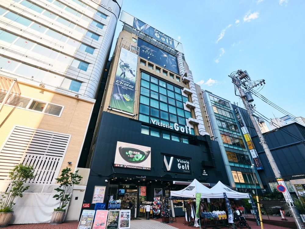 Right in front of Shinjuku station! \ Foreigners active & able to make use of Chinese/Inexperienced welcome ♪ Part-time job specializing in golf