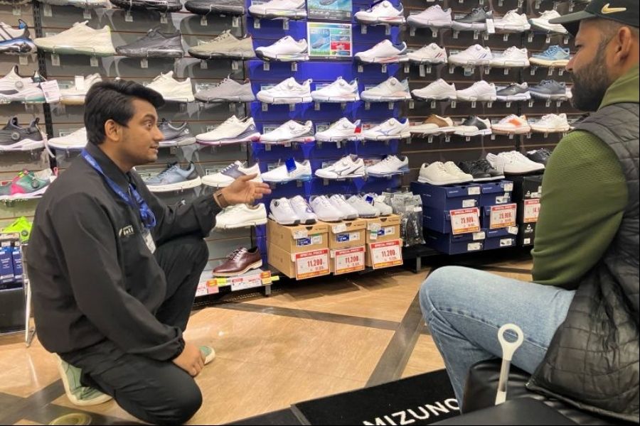 Bem em frente à estação de Shinjuku! \ Estrangeiros ativos e capazes de usar boas-vindas chinesas/inexperientes ♪ Trabalho de meio período especializado em golfe