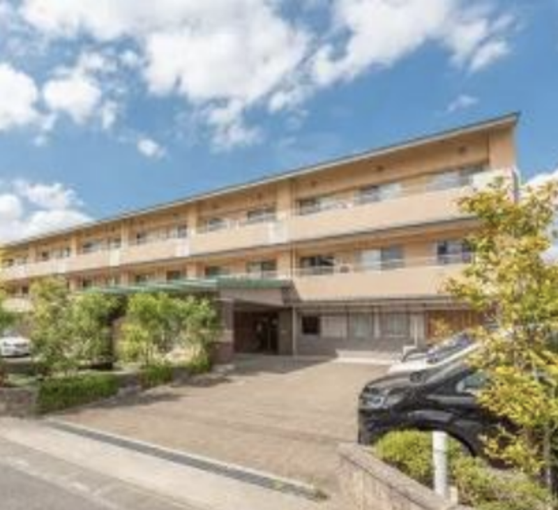 [Saitama/Kawaguchi Urawa Omiya] Este é um trabalho de enfermagem em uma instalação específica. Limitado para quem sabe lidar com turnos noturnos!