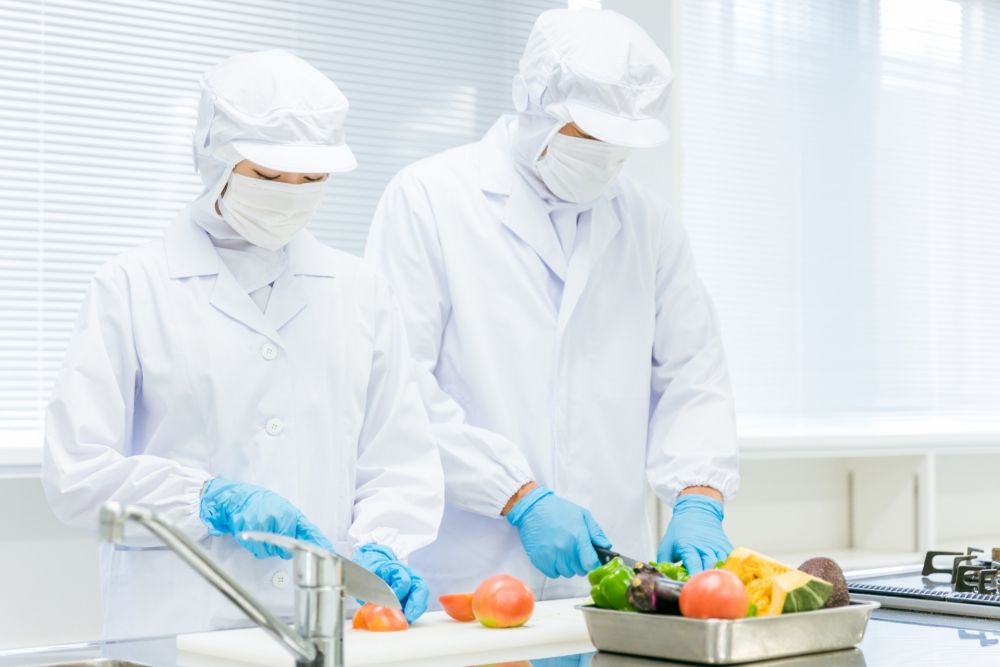 분말 향신료의 제조 /지바현 야치요시/시간당 임금 1,400엔