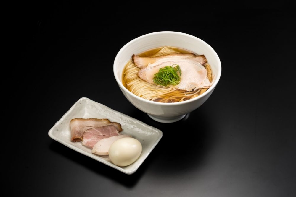 Procurando funcionários do salão e assistentes de cozinha! Inexperientes, trabalhamos bem!