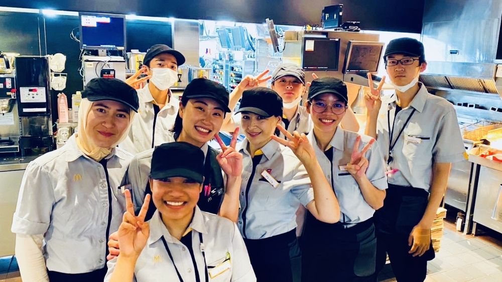 Recrutamento na hora do almoço durante a semana!! Vamos trabalhar no McDonald's!