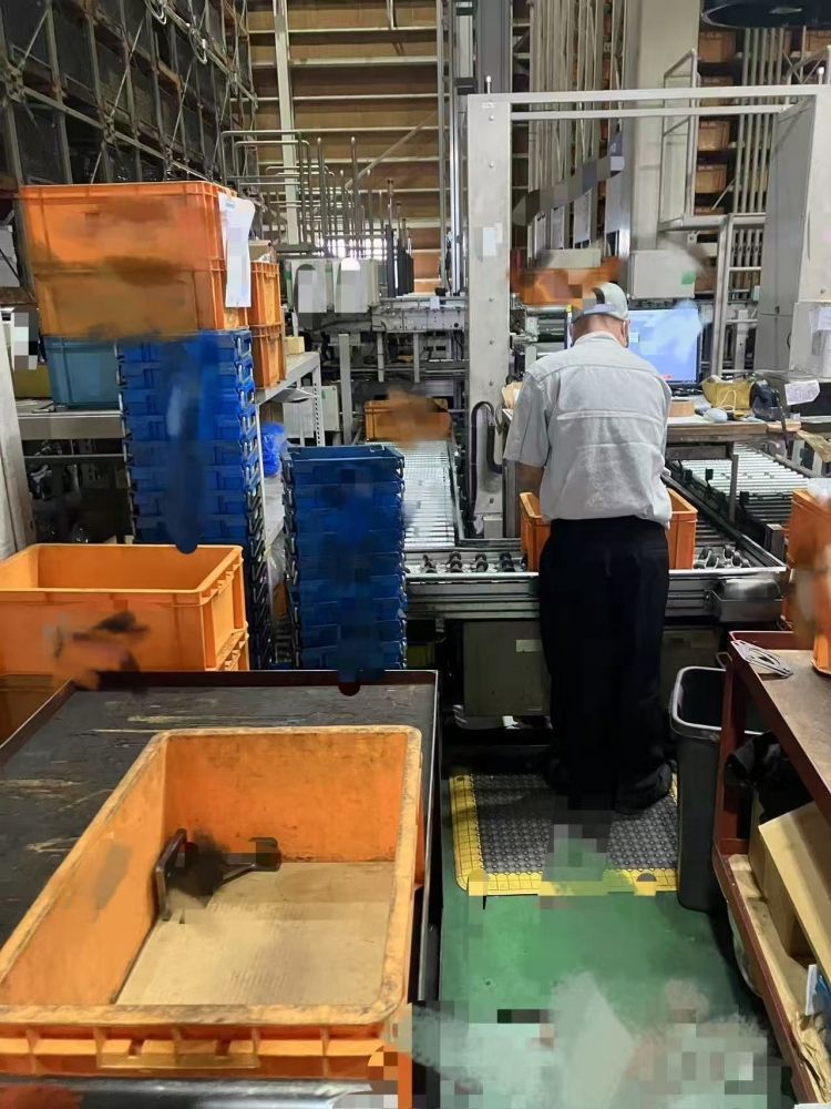 【高時給】簡単なやり方！倉庫内での仕分け作業、開梱、男性大活躍中！