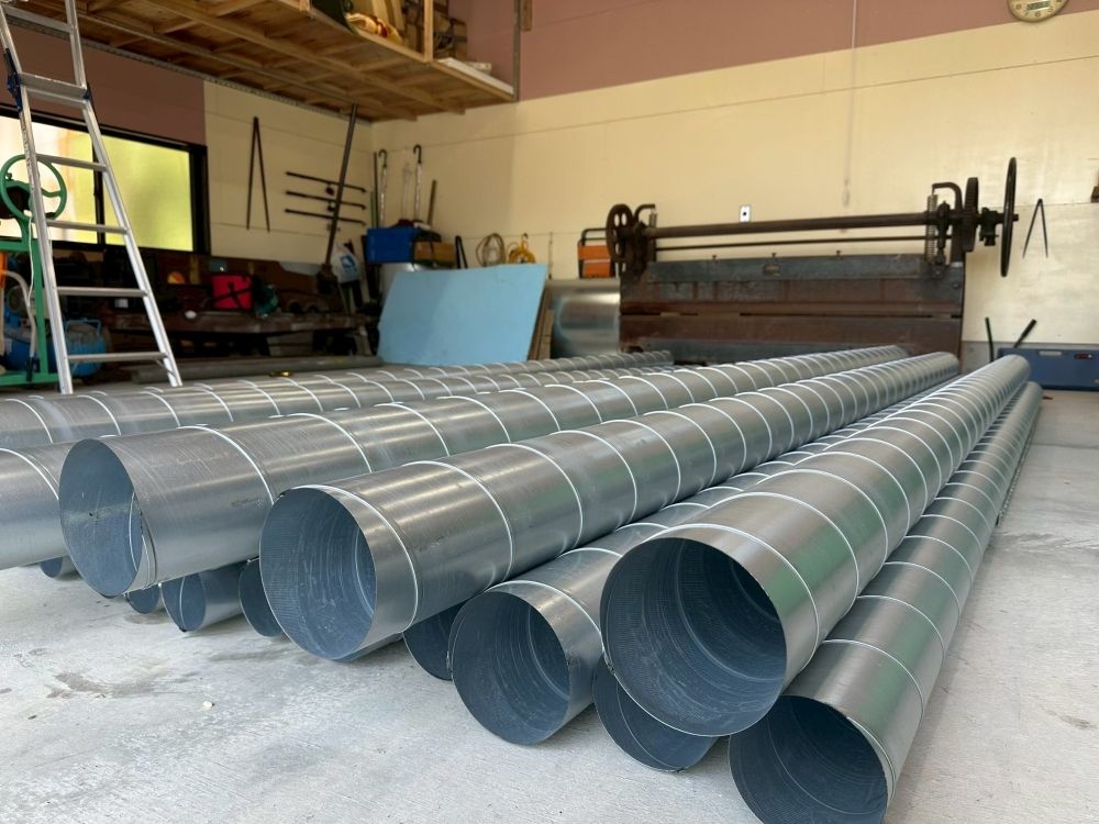 Recrutamento de pessoal para construção de dutos de ar condicionado